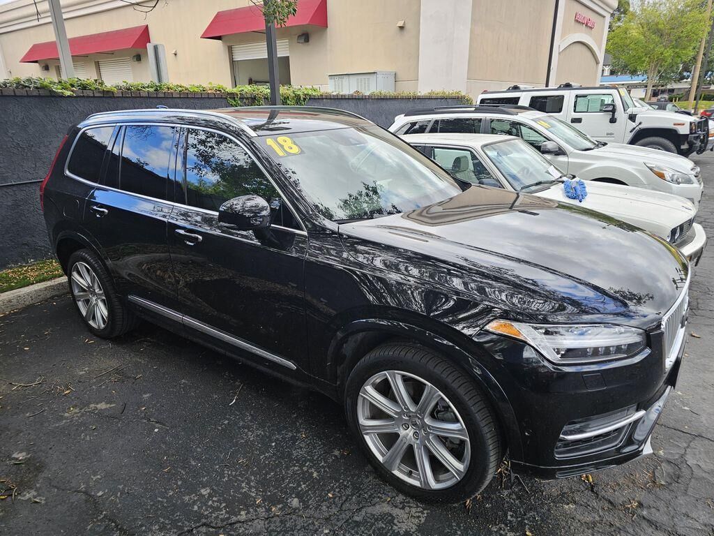 2018 VOLVO XC90