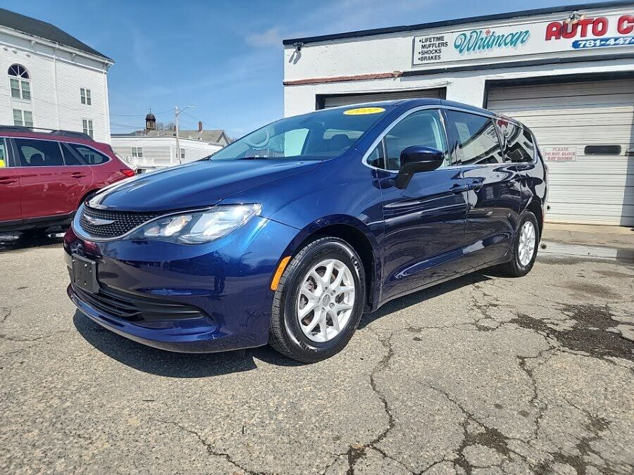 2017 CHRYSLER Pacifica