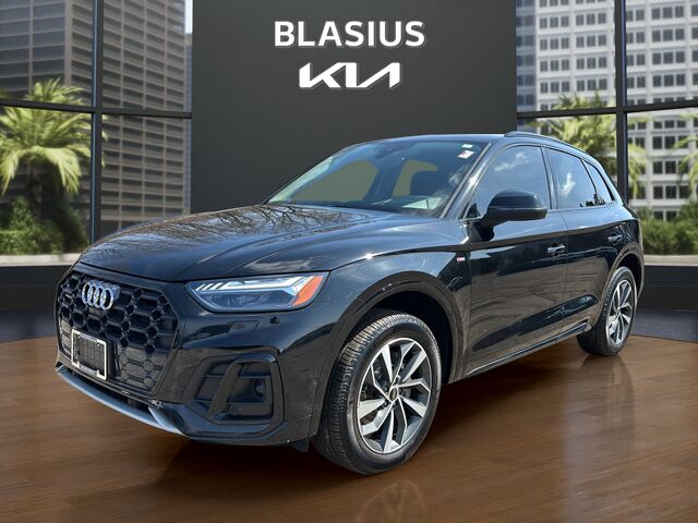 2022 AUDI Q5