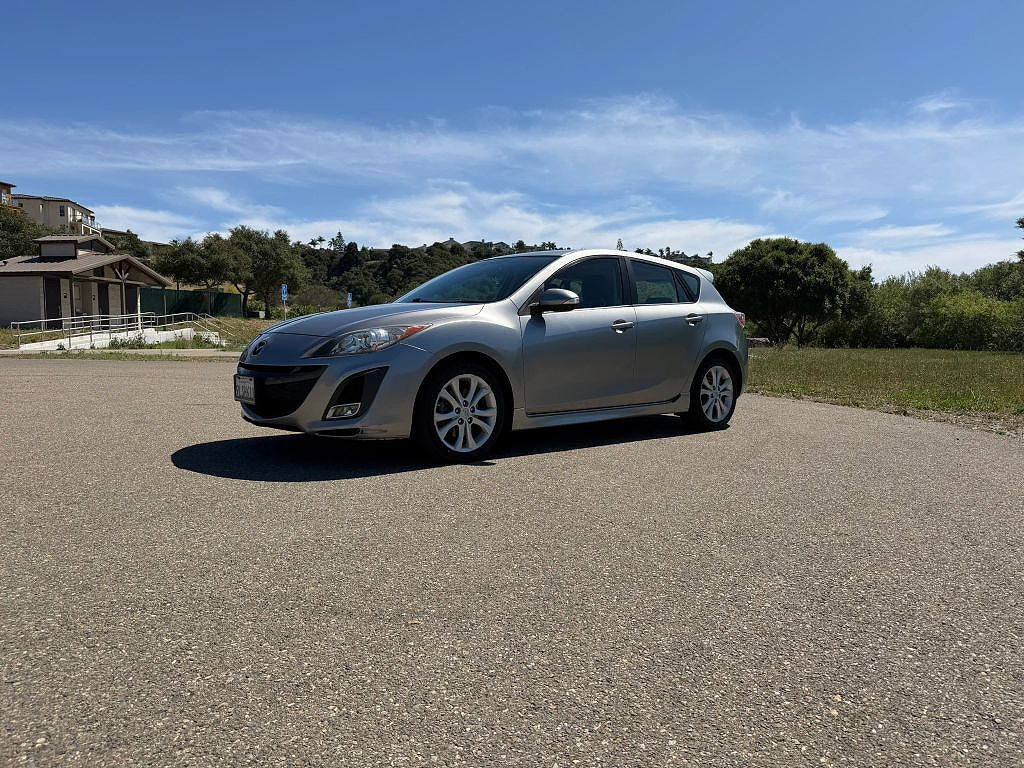 2010 MAZDA Mazda3