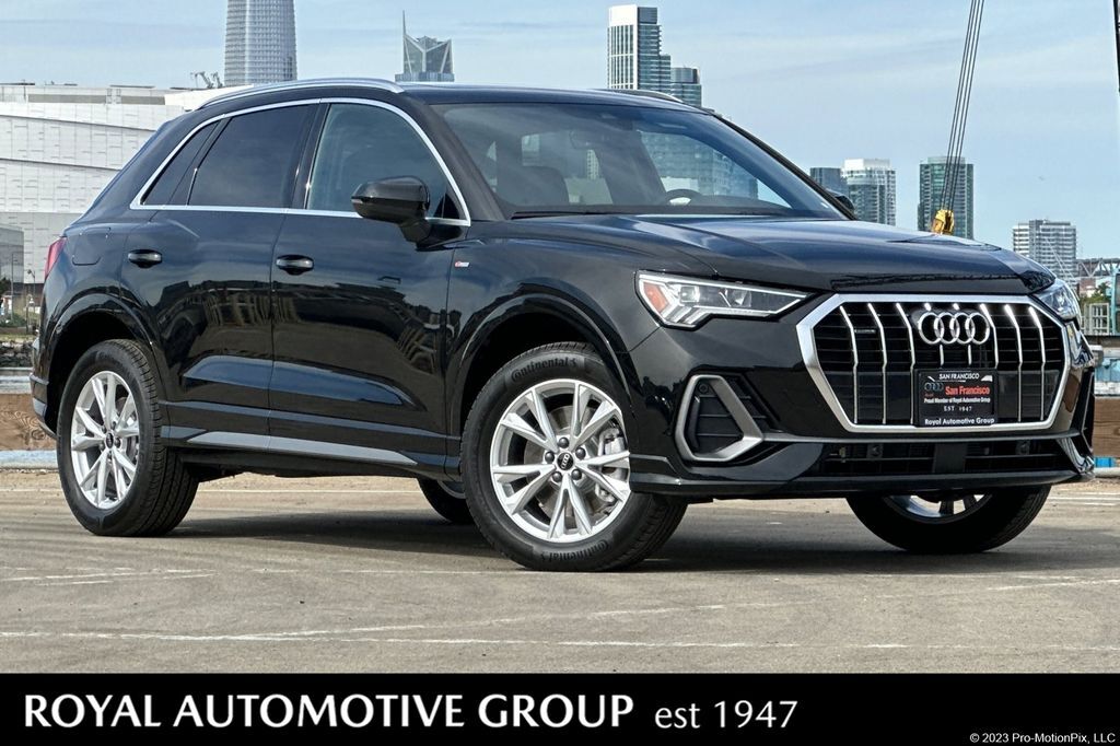 2025 AUDI Q3