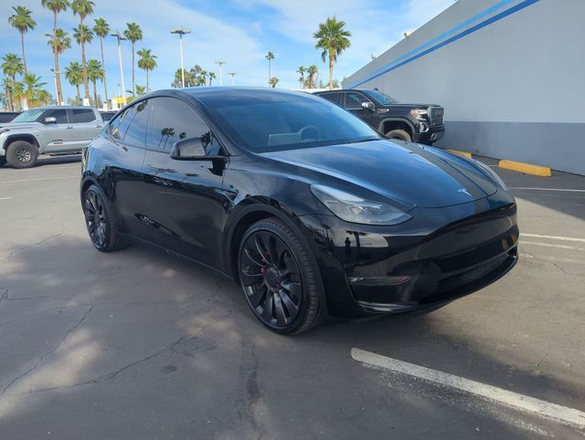 2023 TESLA Model Y