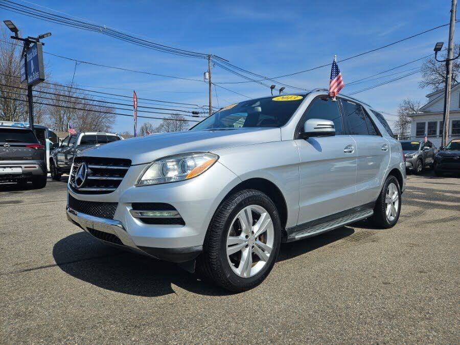 2013 MERCEDES-BENZ ML-Class