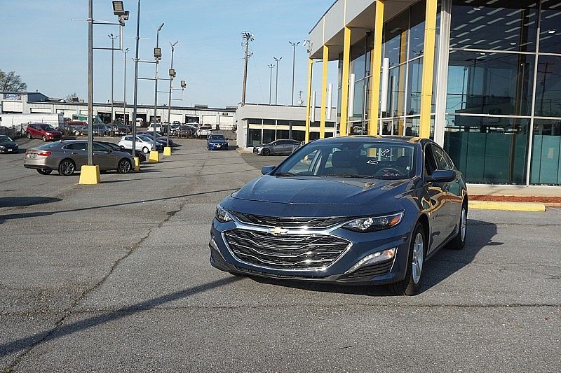 2024 CHEVROLET Malibu