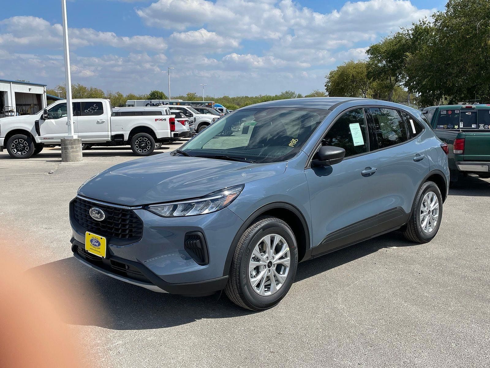 2026 FORD Escape