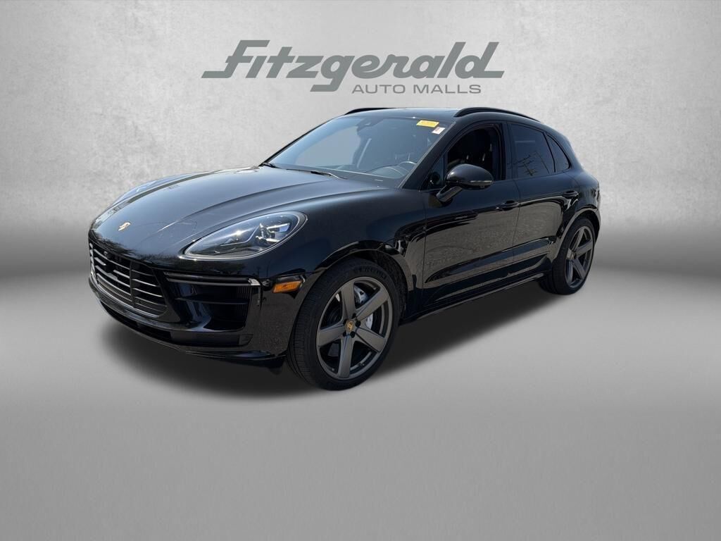 2020 PORSCHE Macan