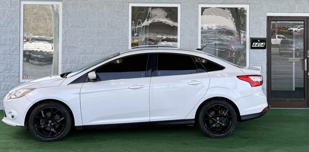 2012 FORD Focus