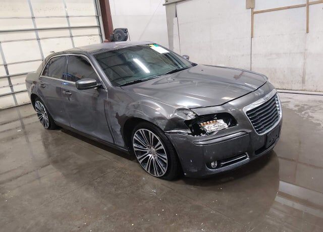 2013 CHRYSLER 300