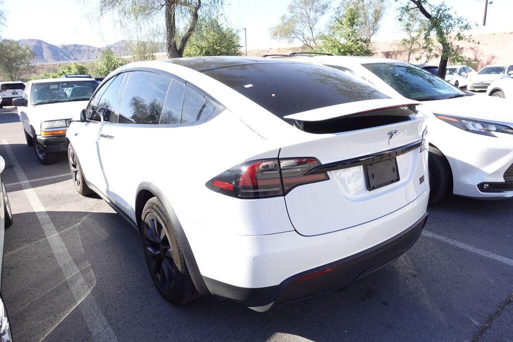 2022 TESLA Model X