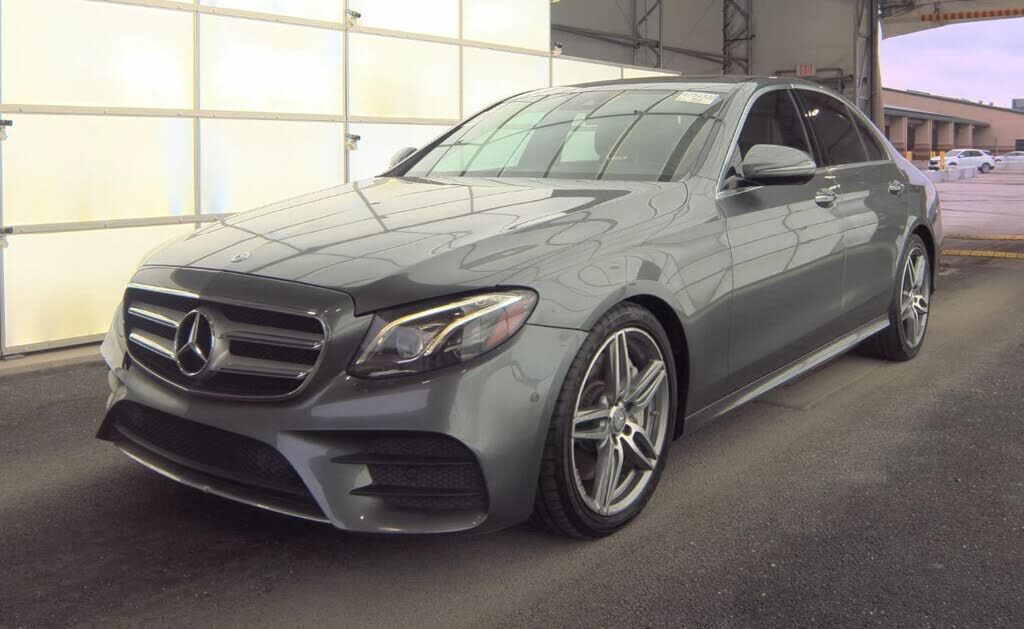 2017 MERCEDES-BENZ E-Class