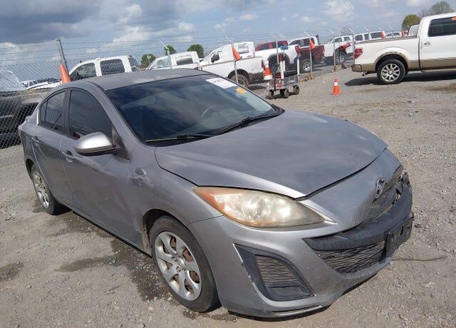 2011 MAZDA Mazda3