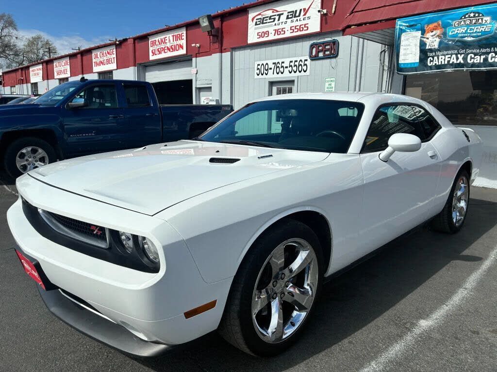 2012 DODGE Challenger
