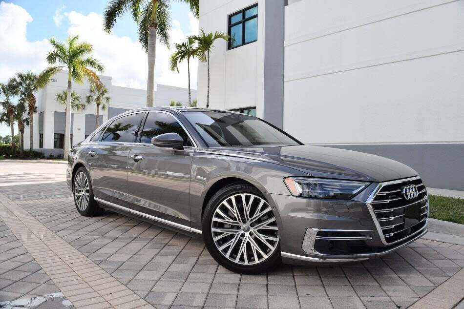 2019 AUDI A8