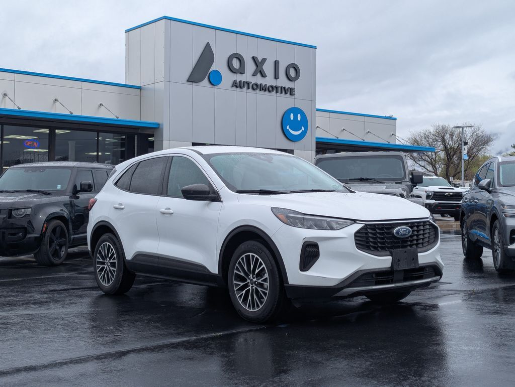 2023 FORD Escape