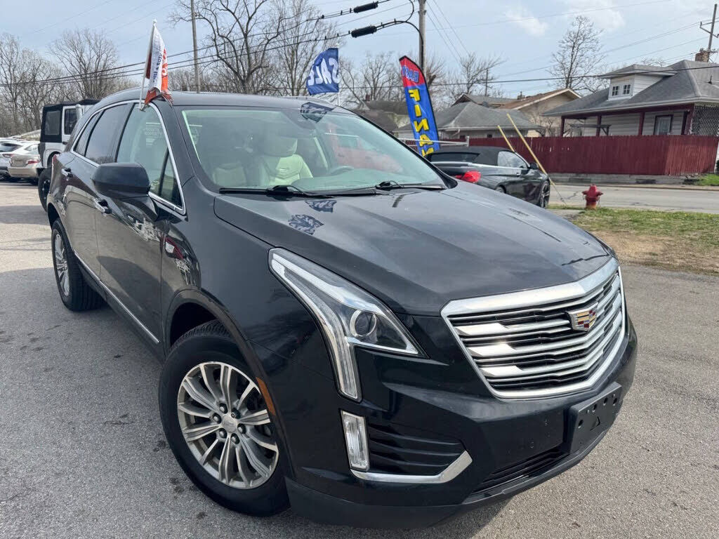 2017 CADILLAC XT5
