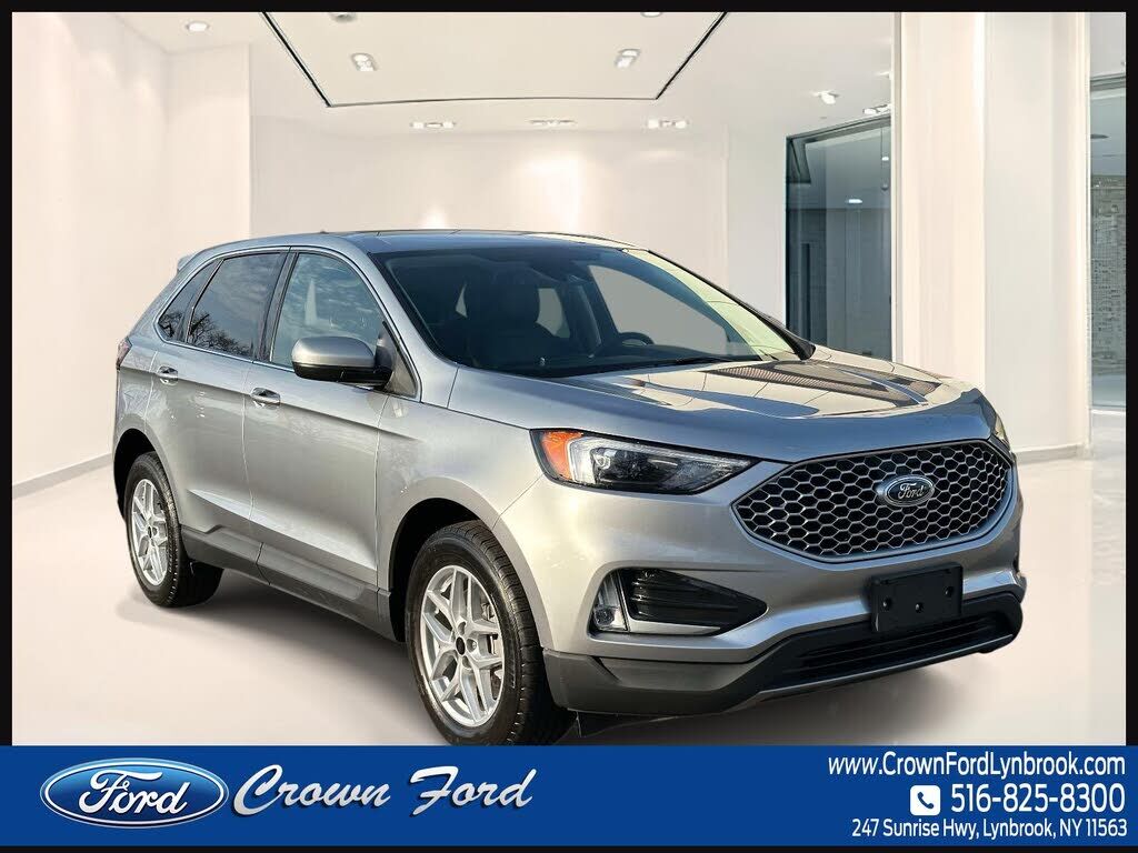 2023 FORD Edge