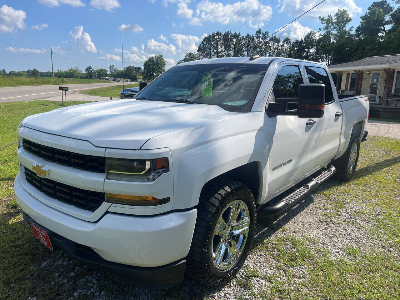 2018 CHEVROLET Silverado