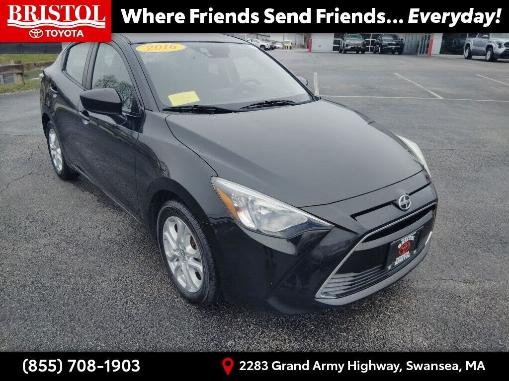 2016 TOYOTA Scion