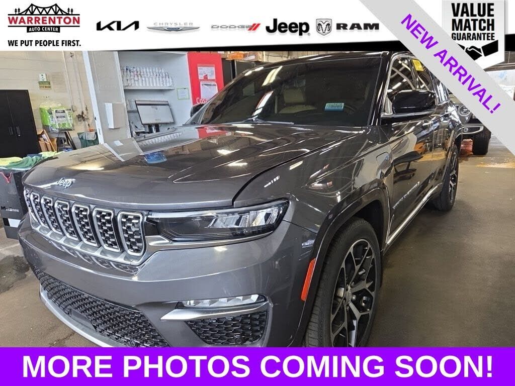 2022 JEEP Grand Cherokee