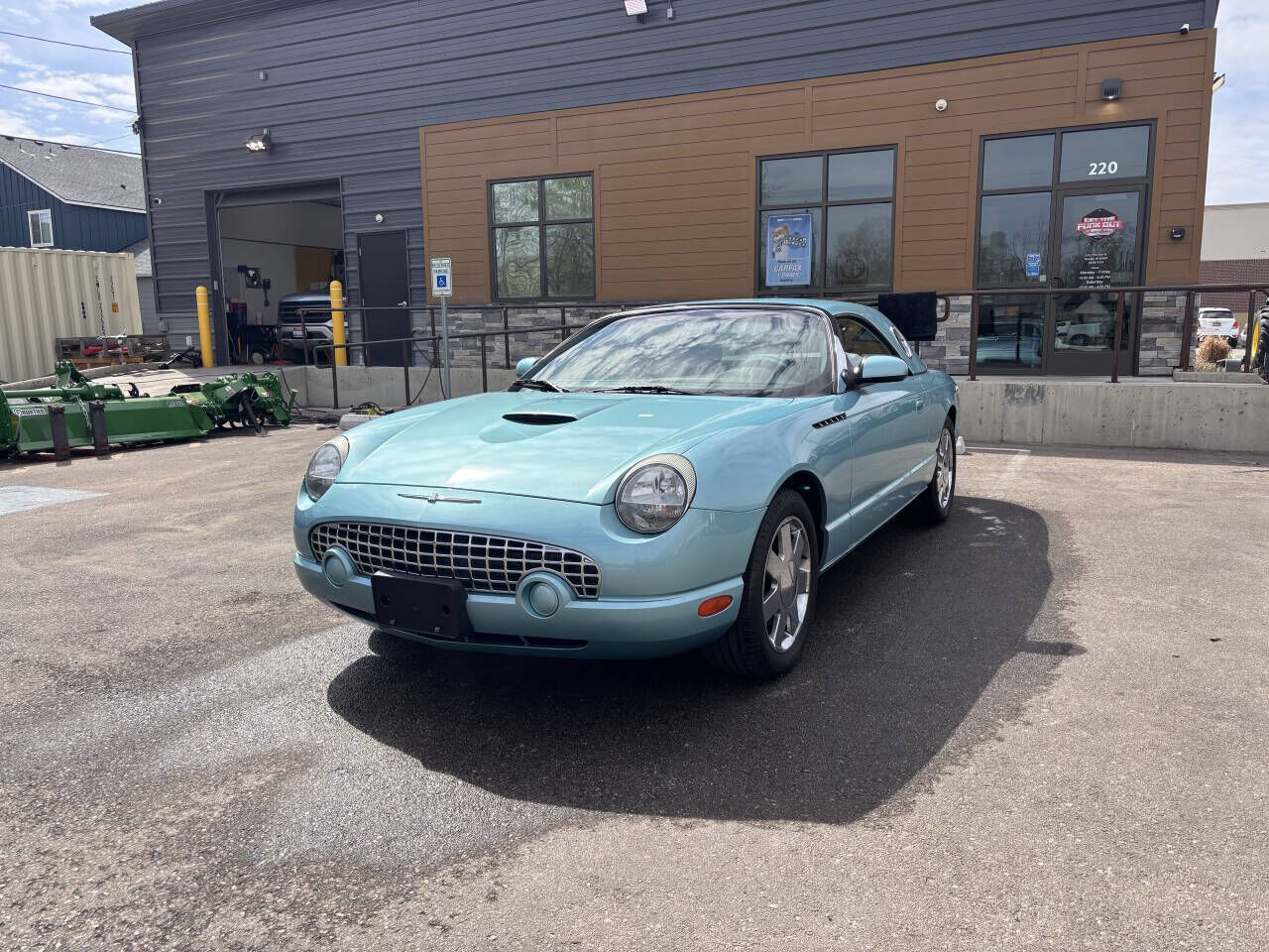 2002 FORD Thunderbird