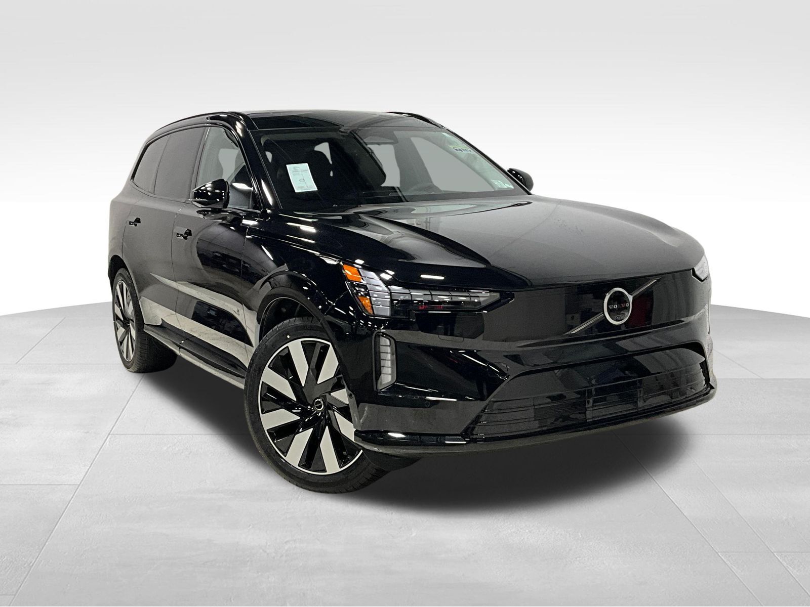 2026 VOLVO EX90