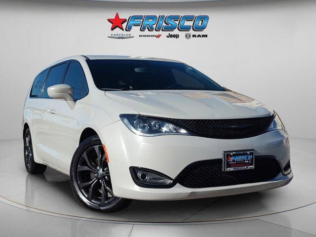 2020 CHRYSLER Pacifica