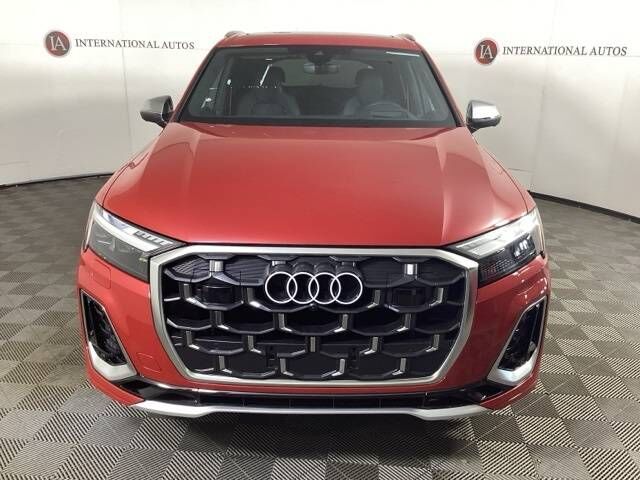 2025 Audi SQ7