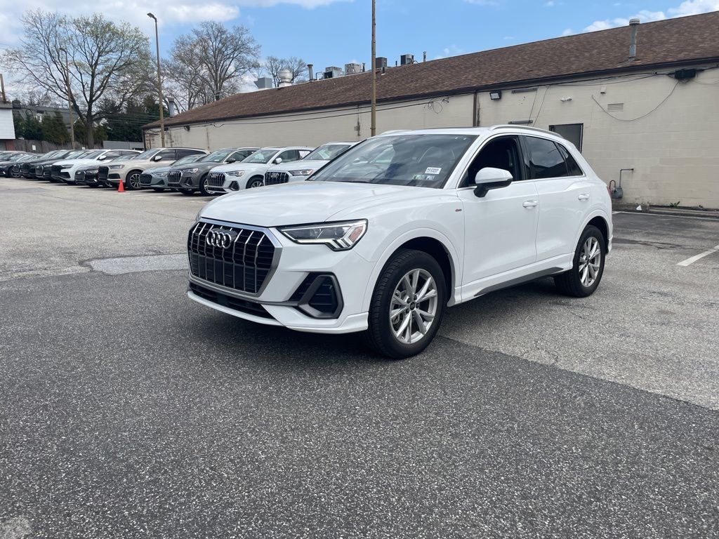 2025 AUDI Q3