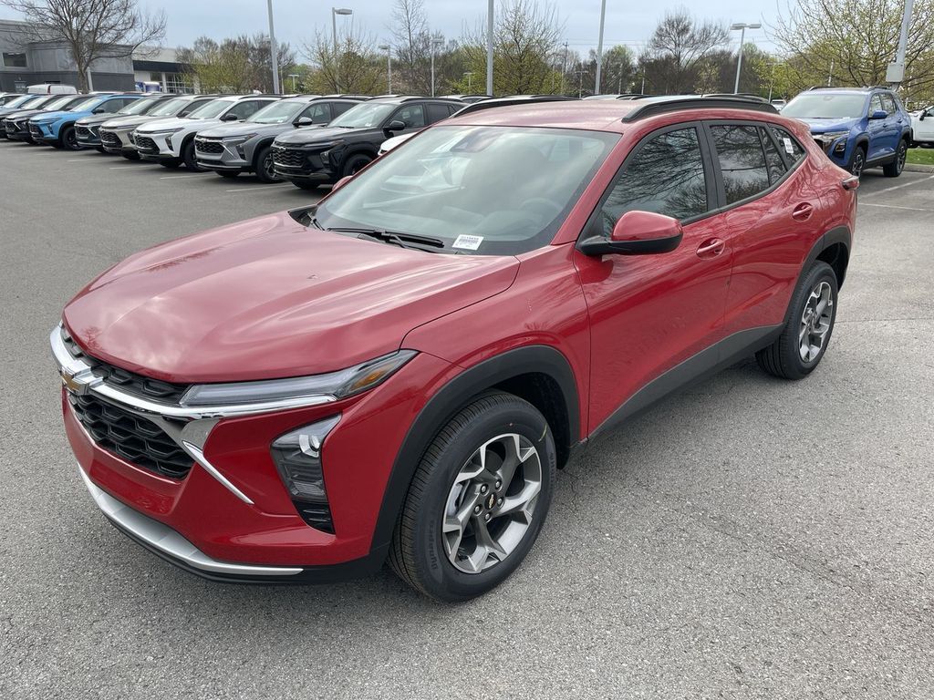 2026 CHEVROLET Trax