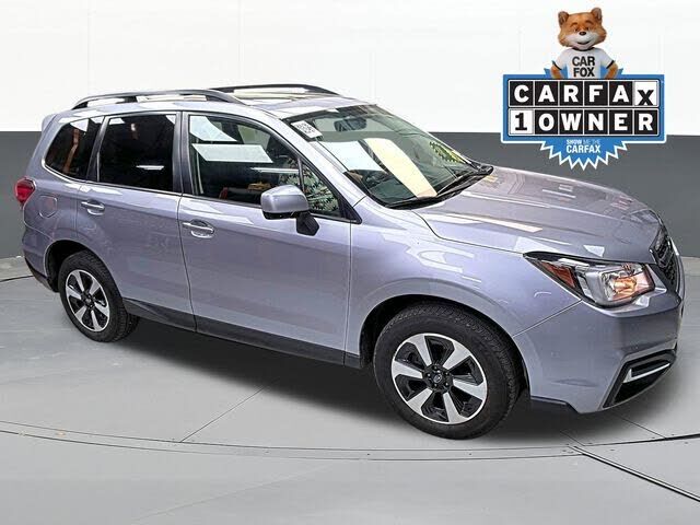 2017 SUBARU Forester