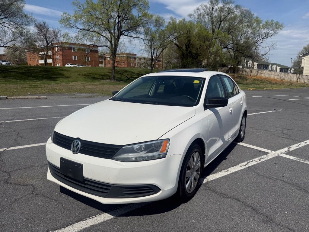 2012 VOLKSWAGEN Jetta