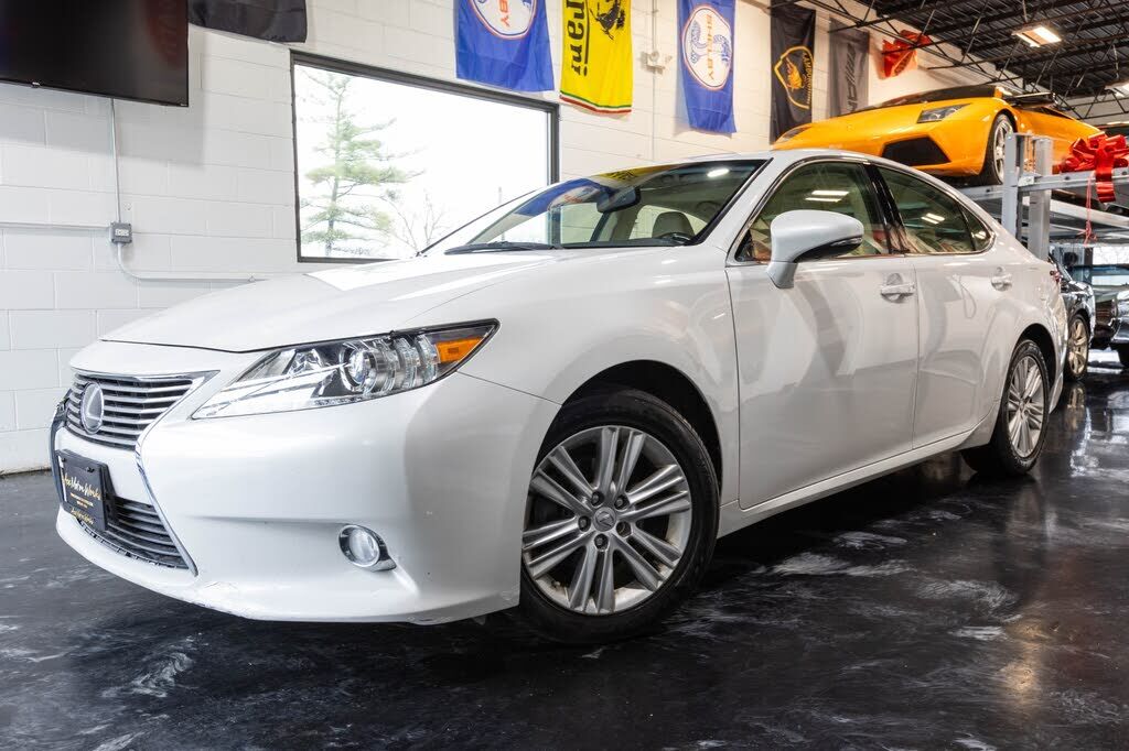 2014 LEXUS ES