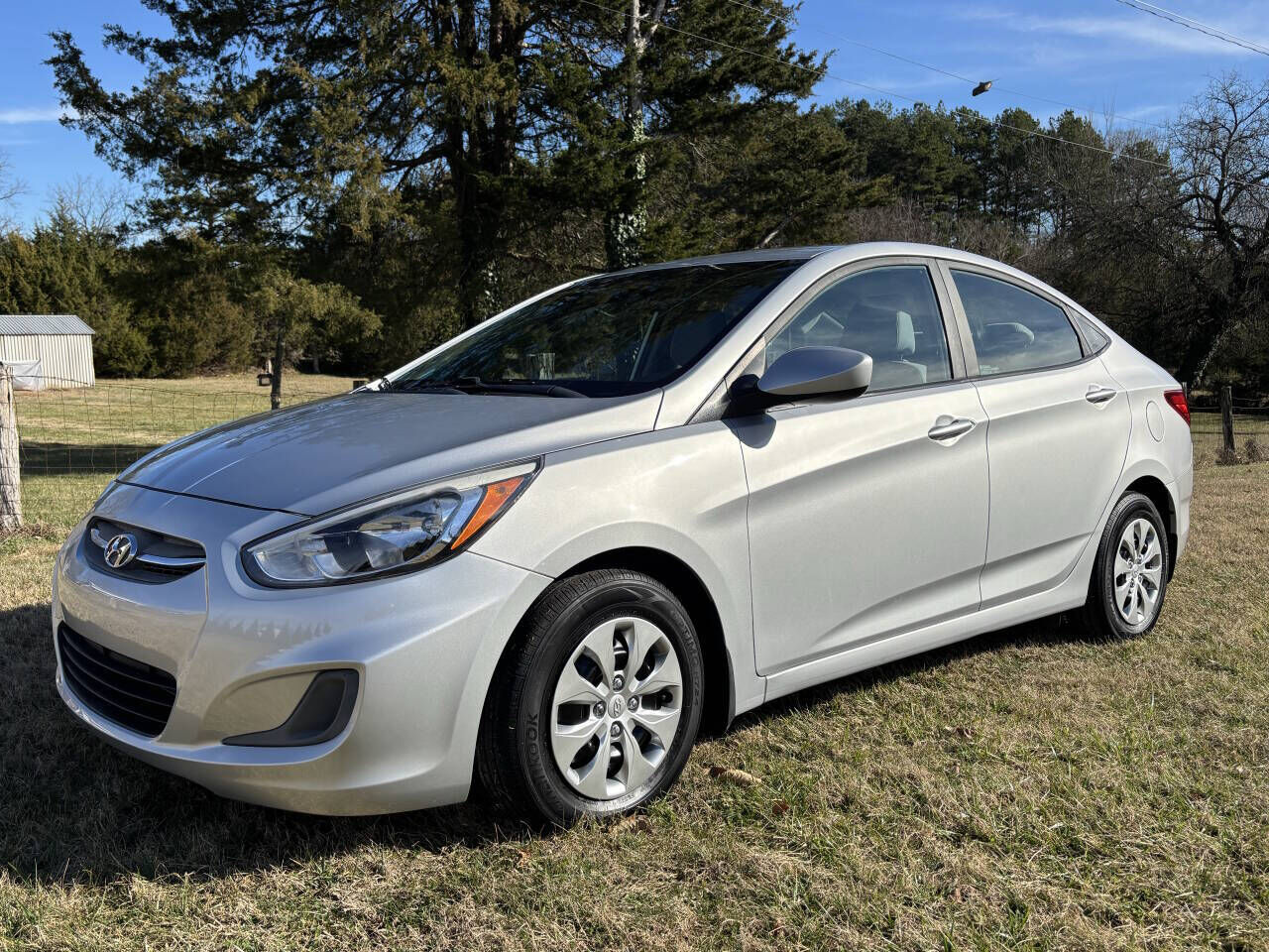 2017 HYUNDAI Accent