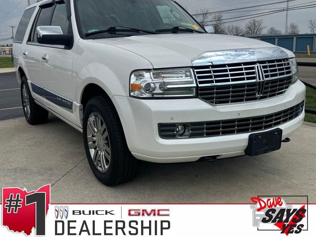 2013 LINCOLN Navigator