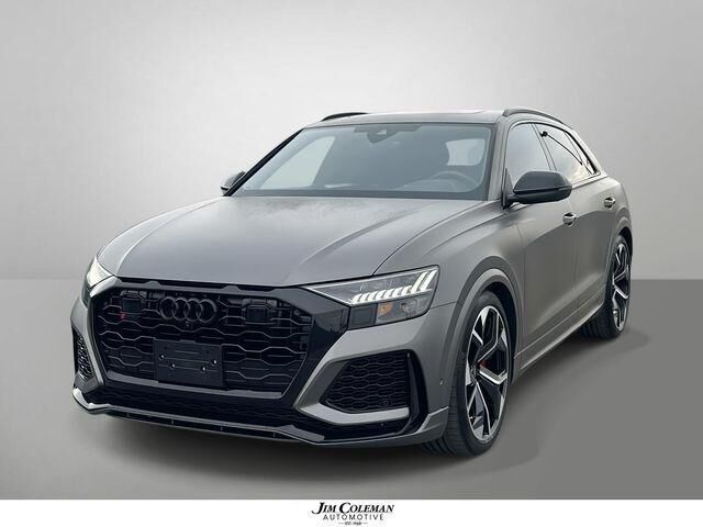 2023 AUDI RS Q8