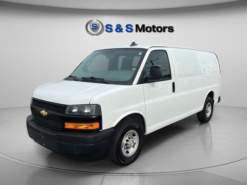 2018 CHEVROLET Express