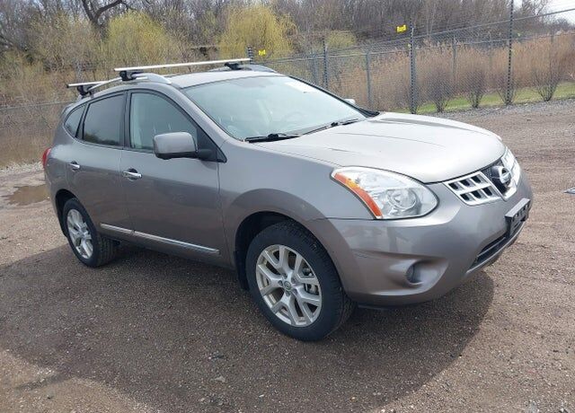 2013 NISSAN Rogue