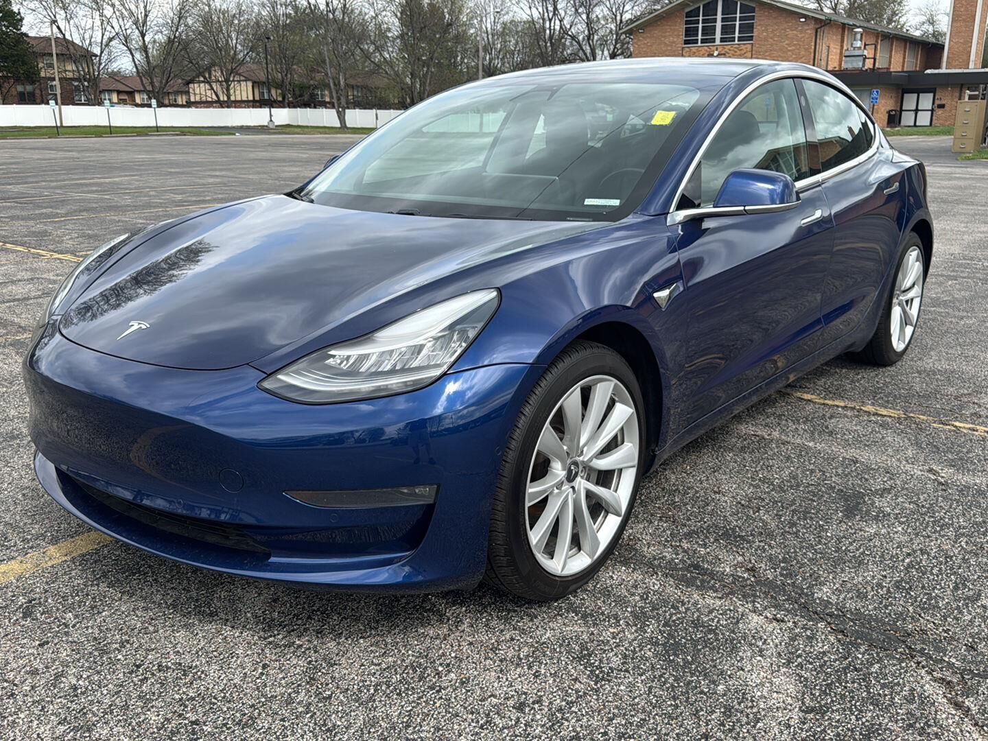 2019 TESLA Model 3