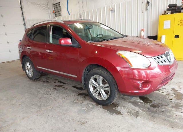 2013 NISSAN Rogue