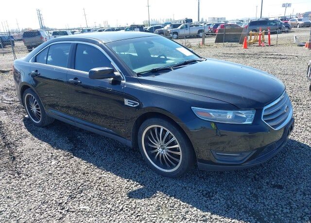 2014 FORD Taurus