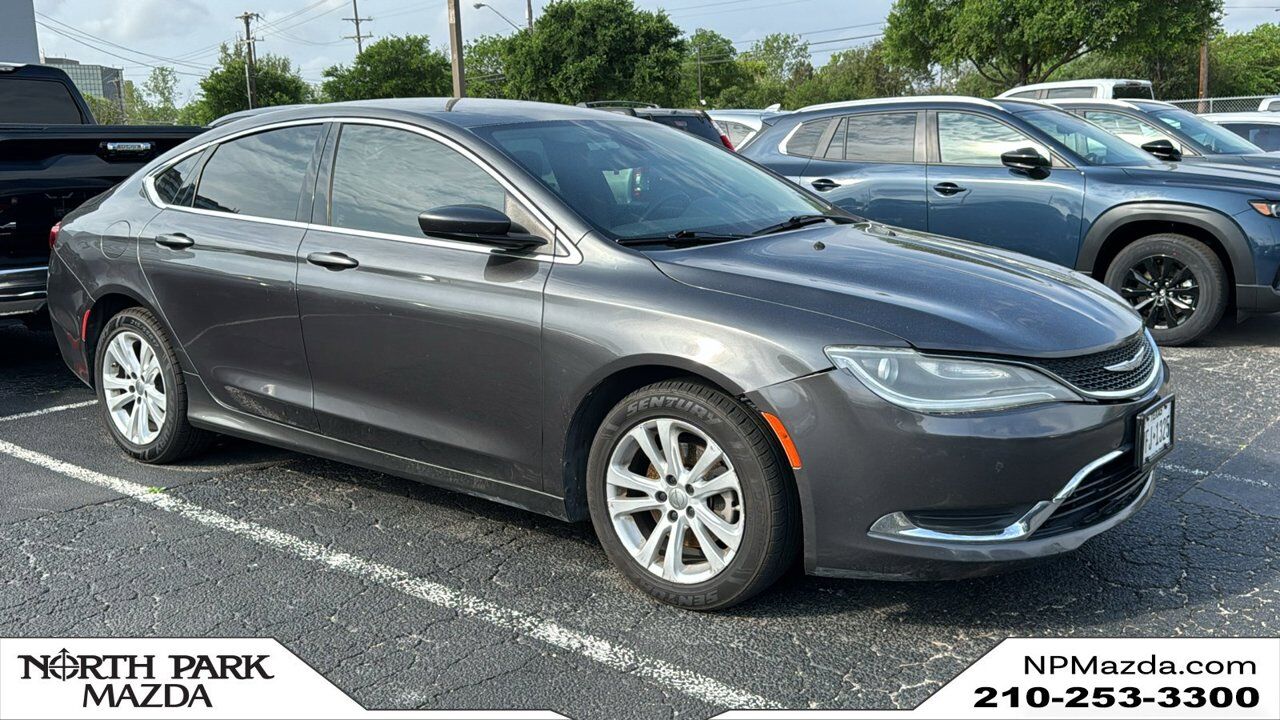 2015 CHRYSLER 200