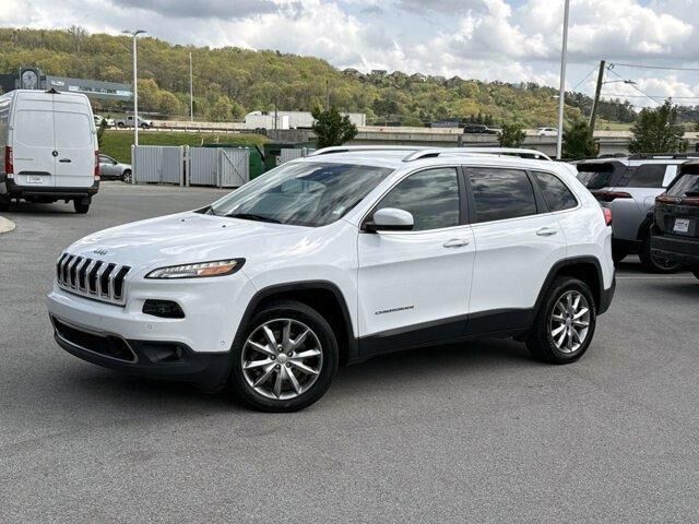 2018 JEEP Cherokee