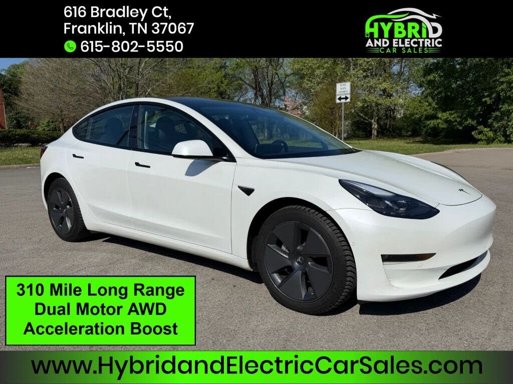 2022 TESLA Model 3