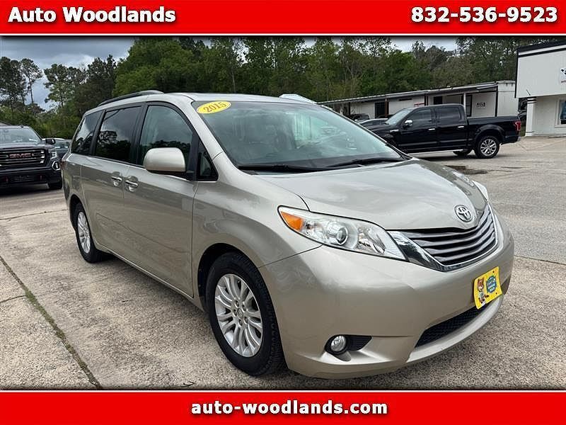 2015 TOYOTA Sienna