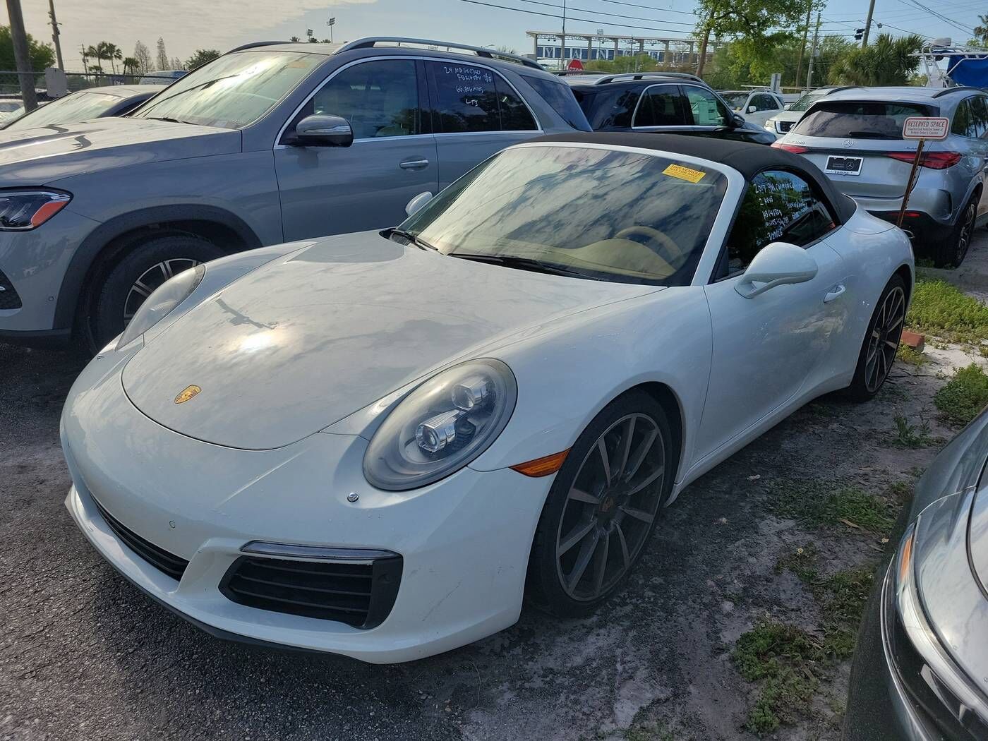 2017 PORSCHE 911