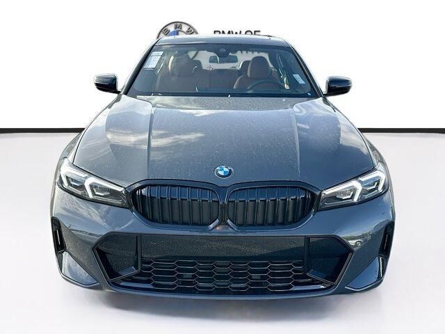 2026 BMW 330i