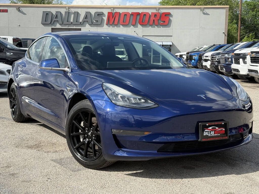 2019 TESLA Model 3