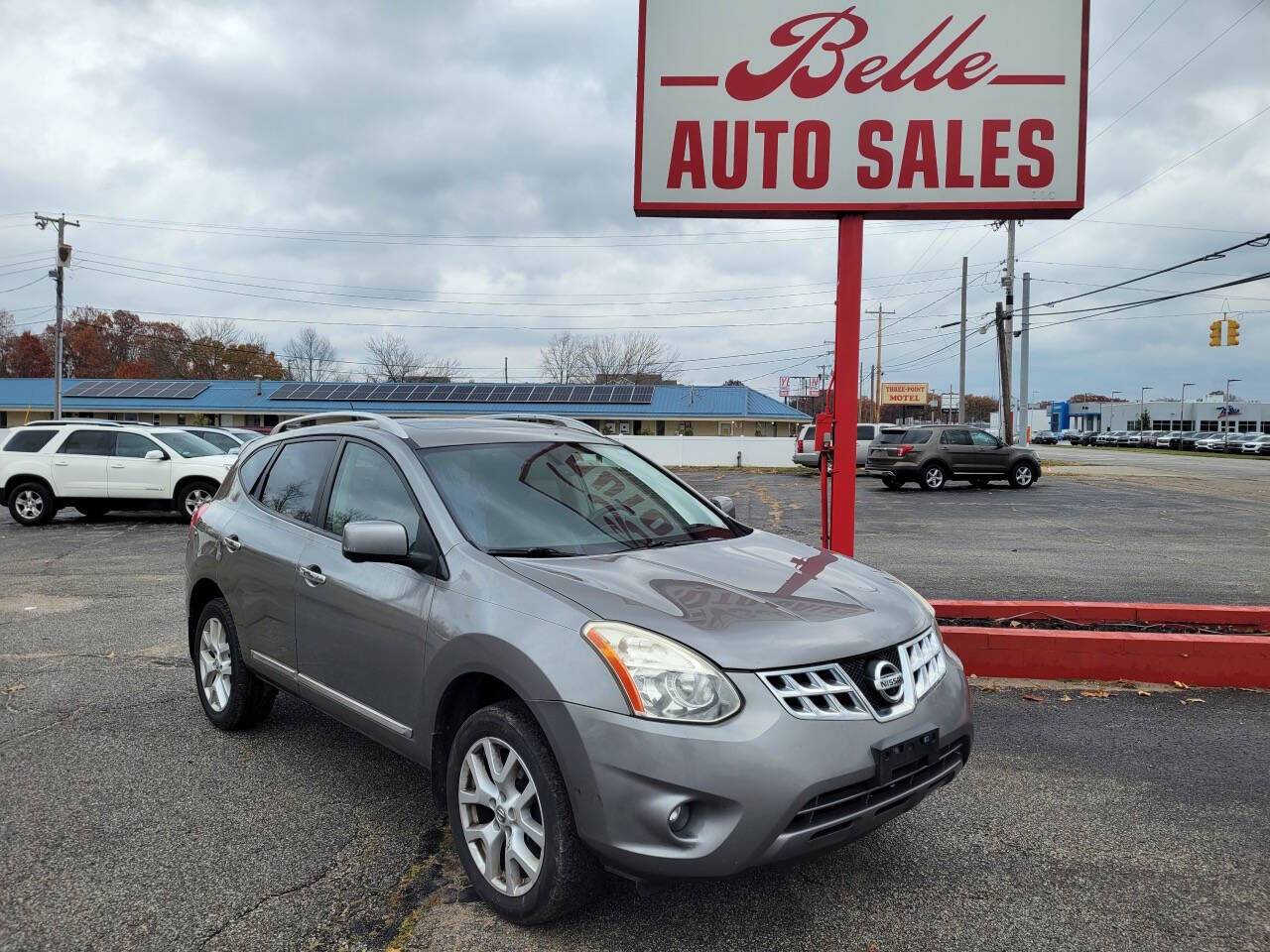 2013 NISSAN Rogue