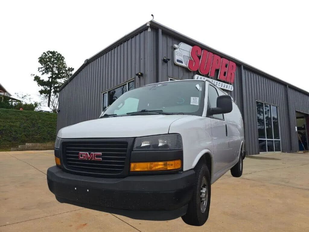 2019 GMC Savana