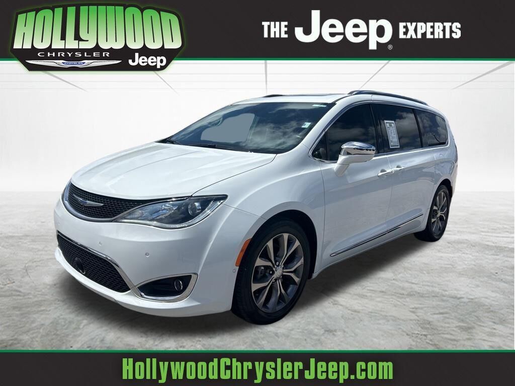2019 CHRYSLER Pacifica